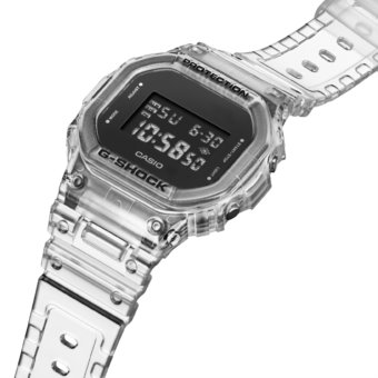 Casio g shock DW-5600SKE-7ER