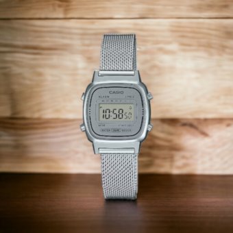 Casio vintage LA670WEM-7DF