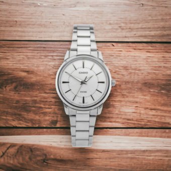 Casio collection LTP-1303D-7AVDF