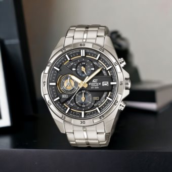 Casio edifice EFR-556D-1AVUEF