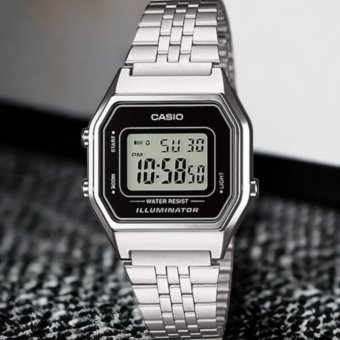 Casio vintage LA680WEA-1