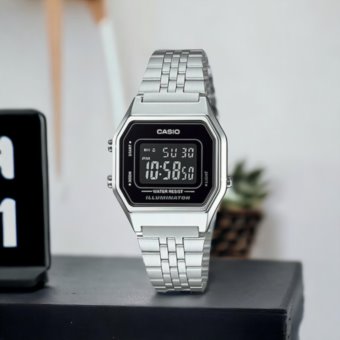 Casio vintage LA680WA-1BDF